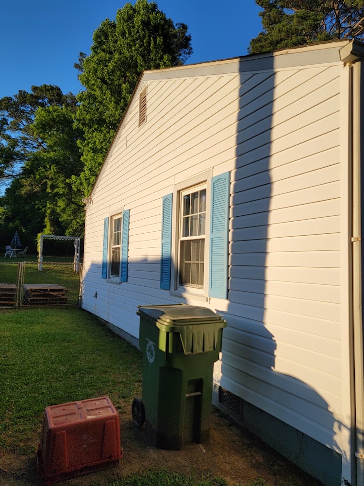 Renew Pressure washers and softwashers LLC